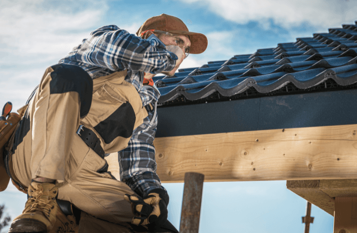 Outdoor Makeover Roofing: Roof Inspection