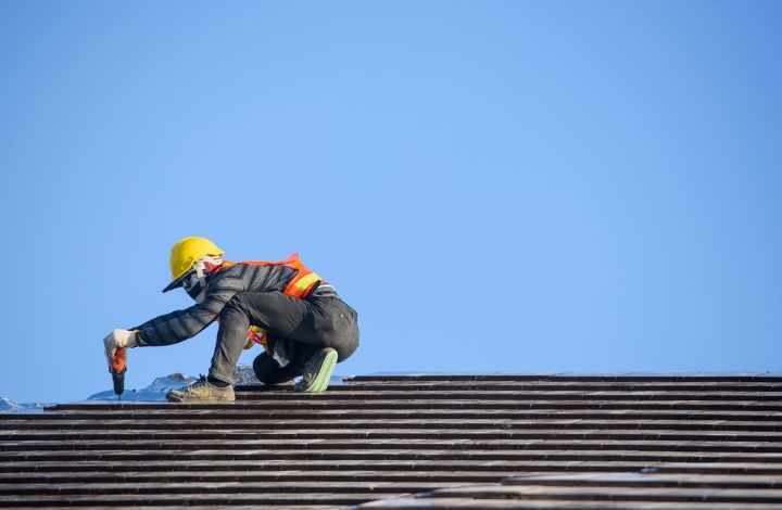 Roof Cleaning Near Me